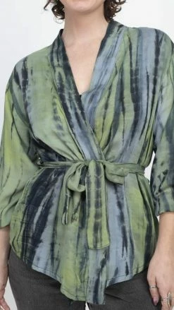 Lakhays Tie-dye Kimono Wrap