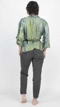 Lakhays Tie-dye Kimono Wrap