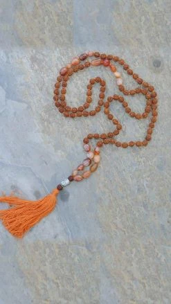Lakhays Buddha Head Rudraksha Healing Mala Gifts