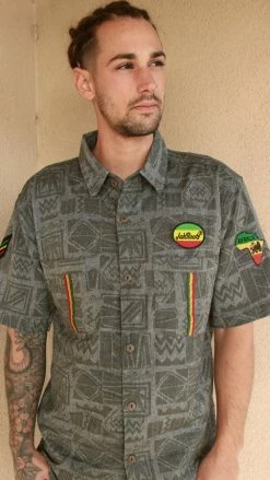 Lakhays 90's Print Rasta Short Sleeve Shirt