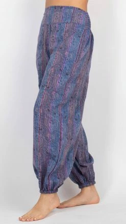 Lakhays Stripe Print Tapered Pants New Arrivals