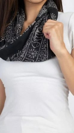 Lakhays Handmade Om Yoga Prayer Shawl/Scarf Scarves