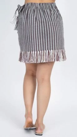 Lakhays Women's Woven Winter Mini Skir Skirts