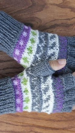 Lakhays Winter Love Fingerless Wool Arm Warmers