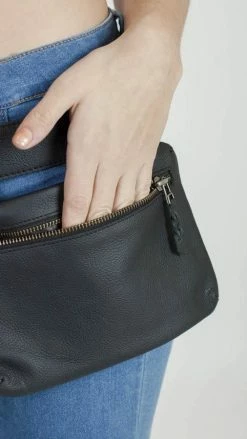 Lakhays Hang Freely Leather Hip Pack 8 Lakhays Hang Freely Leather Hip Pack