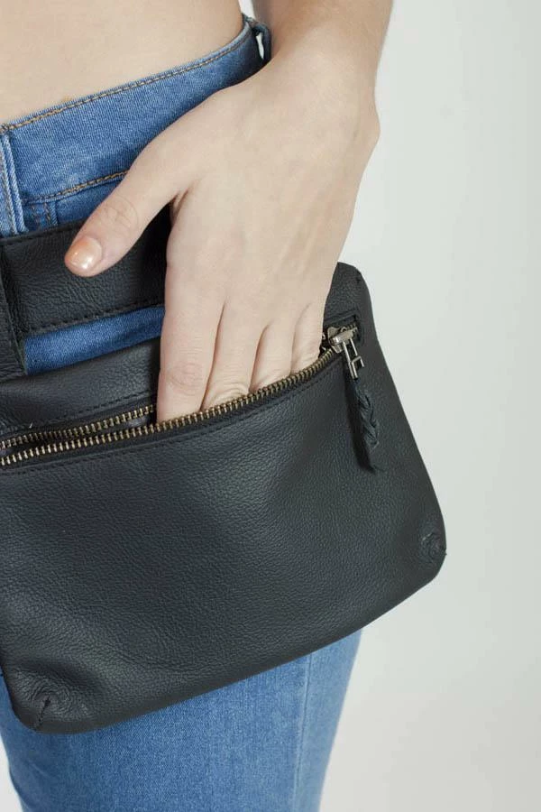 Lakhays Hang Freely Leather Hip Pack 3 Lakhays Hang Freely Leather Hip Pack