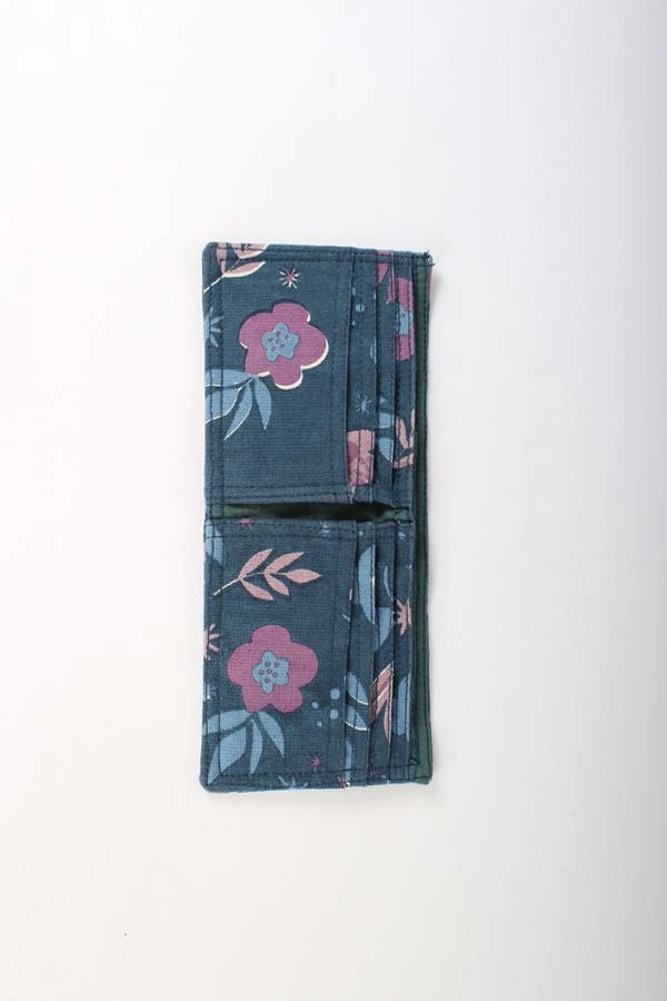 Lakhays Cat And Flower Wallet New Arrivals 4 Lakhays Cat And Flower Wallet New Arrivals